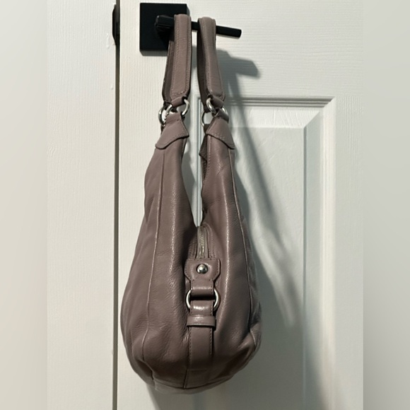 Coach Madison Maggie Taupe Leather Hobo Tote Carryall Shoulder Bag Purse - Picture 7 of 14